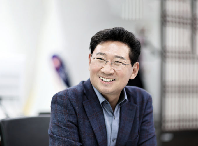 용인시자원봉사센터이사장 이상일 사진